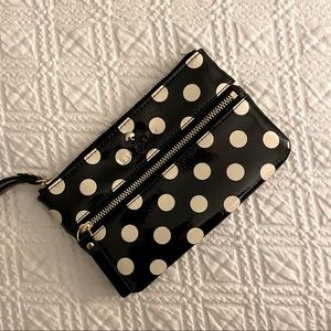 🆕 Kate spade polka dot clutch / wristlet